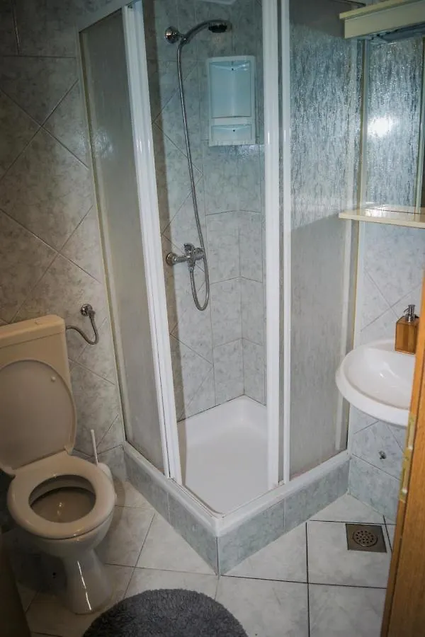 Apartment Apartmani Crikvenica 30091 - Mandekic