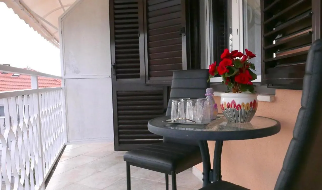 Apartment Apartmani Crikvenica 30091 - Mandekic Croatia